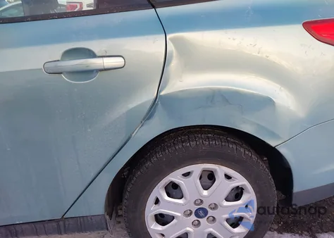 2012 Ford Focus Se z USA, uszkodzony, nr VIN 1FAHP3F28CL268330